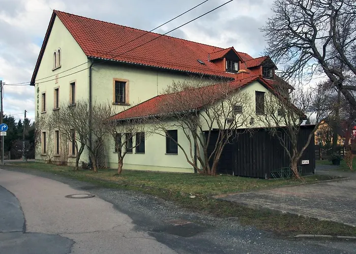 Pensionat Altes Teichhaus - *