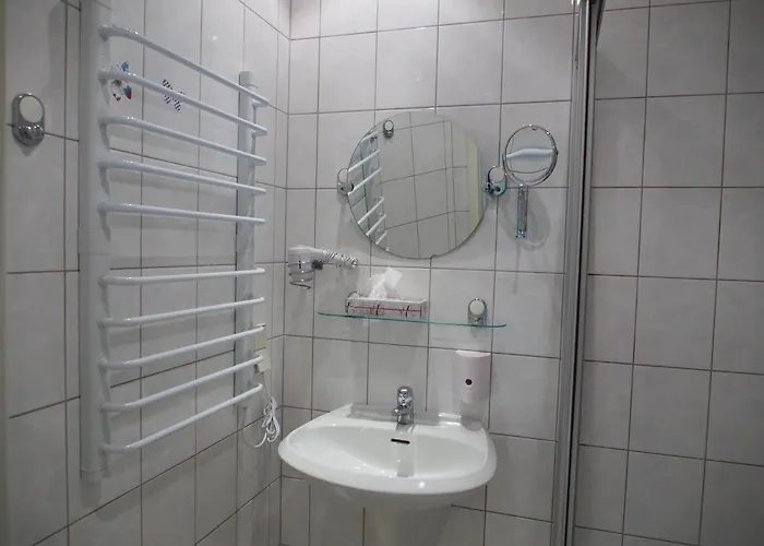 Altes Teichhaus - Pensionat Ottendorf-Okrilla